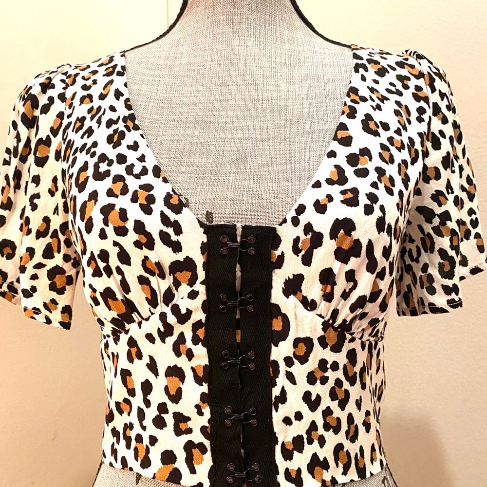 NWOT Cheetah Print Corset Top M